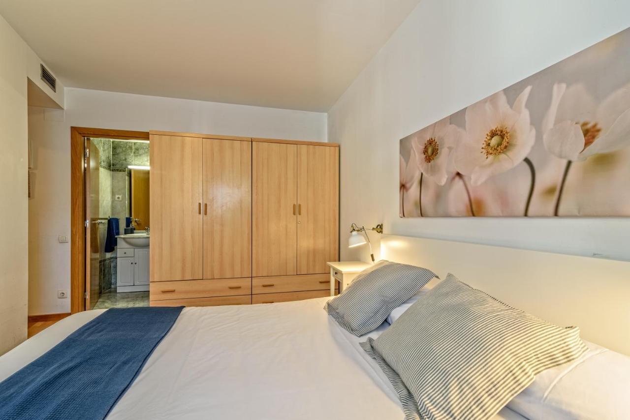 Apartamento&Piscina Cerca De Barcelona Ripollet Dış mekan fotoğraf