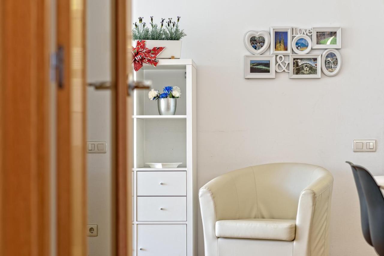 Apartamento&Piscina Cerca De Barcelona Ripollet Dış mekan fotoğraf